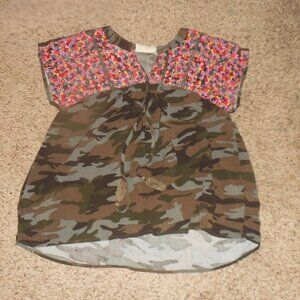 Savanna Jane Camo & Floral Blouse Top S